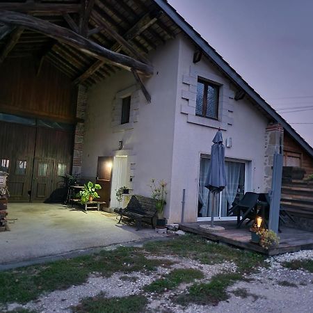 Loft Ravissant Avec Parking Gratuit Sur Place Ledat Luaran gambar